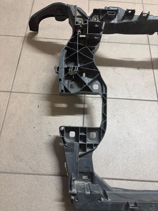 Pas przedni wzmocnienie Audi Q5 80a