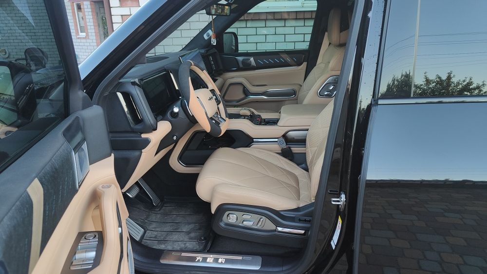 Byd Leopard 8 2025