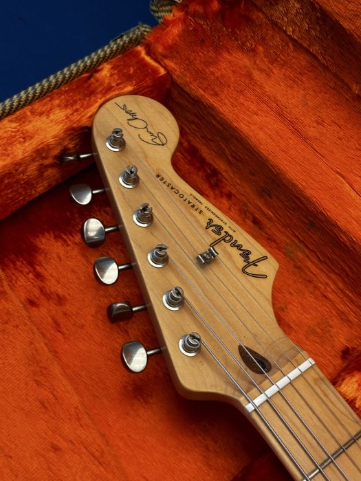 Fender Stratocaster Eric Clapton Artist Series Noiseless Olympic White