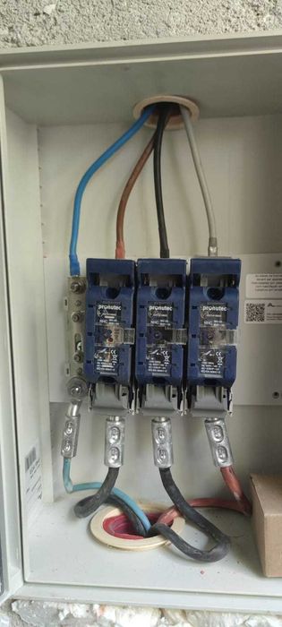 Eletricista inscrito na DGEG