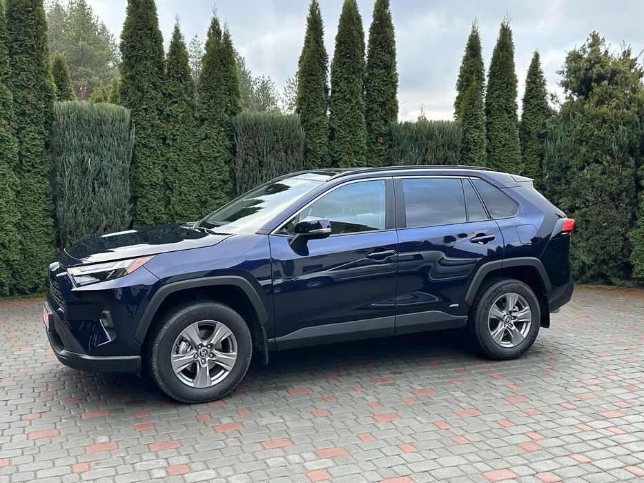 Toyota rav4 hybrid 2024