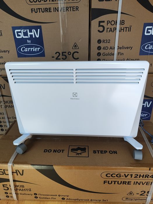 Конвектор. Обогреватель Electrolux 1500w