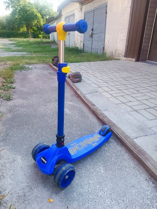 Самокат Mini Scooter