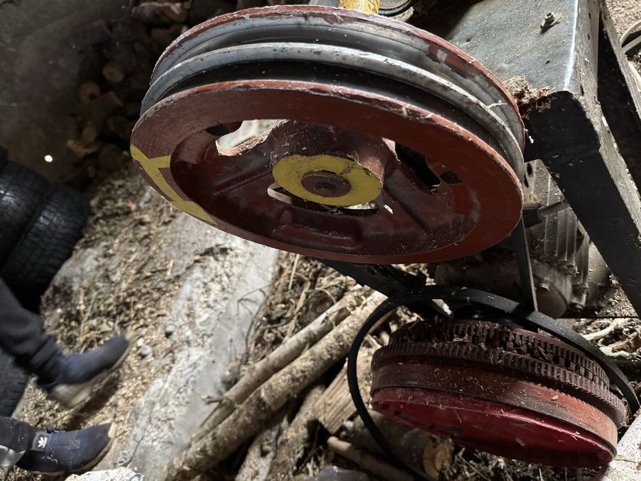 Дровокол морковка 220-380 4 кв