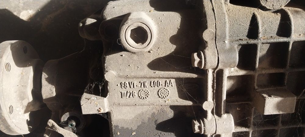 КПП Transit 2.5d 1993-2000 88VT-7K400-AA