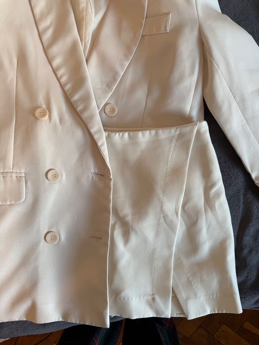 костюм спідниця-шорти молочний