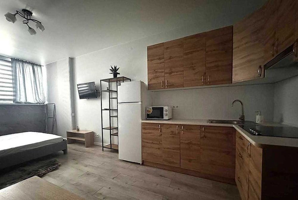 ЖК Акварелі 2,  оренда затишної студії, 2-й поверх! Вишневе