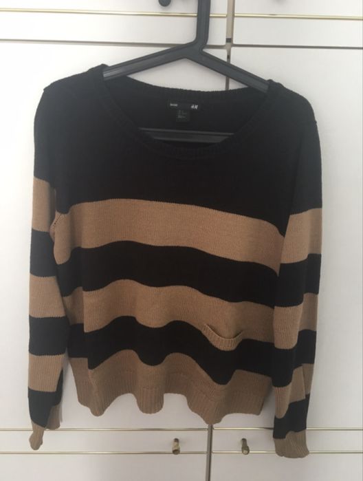 Sweterek w paski hm