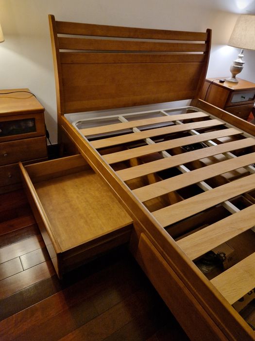 Cama de casal com arrumação, Celeiro do Móvel