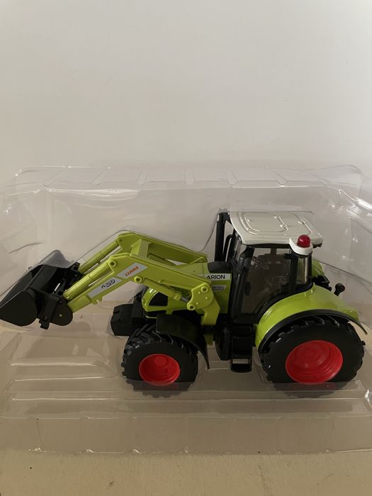 Trator miniatura novo 1:32