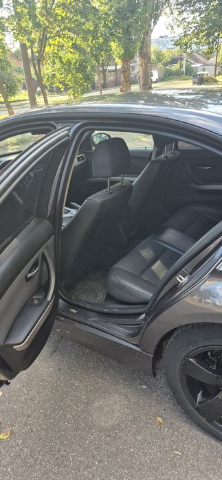 BMW E90 2.0 automatic