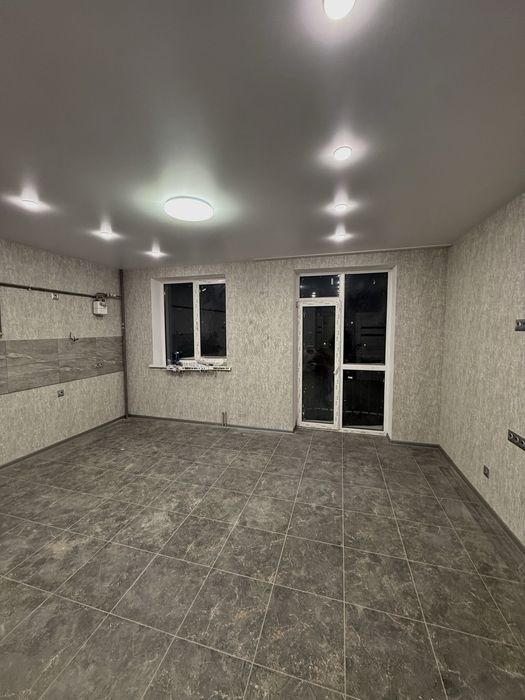 Продаж 3 кімнатної квартири жк Фаворит