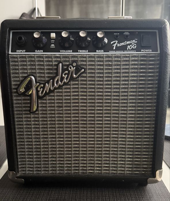 Wzmazniacz z fender frontman 10g