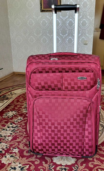 Продам чемодан. Виробник Турция