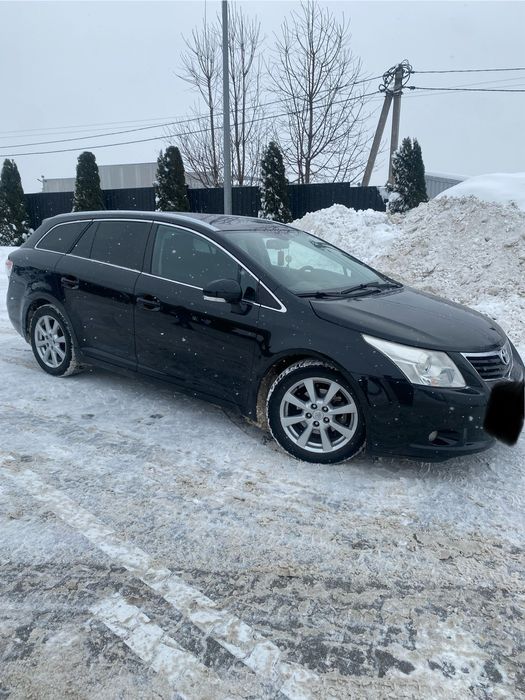 Тойота авенсіс т 27