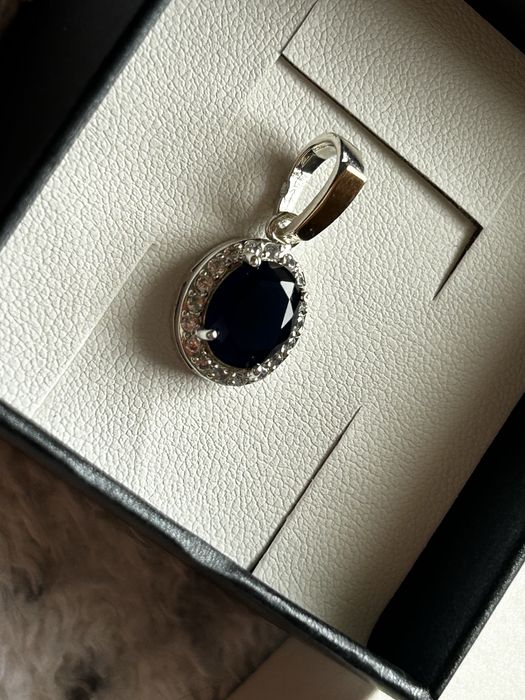 Срібний кулон з позолотою