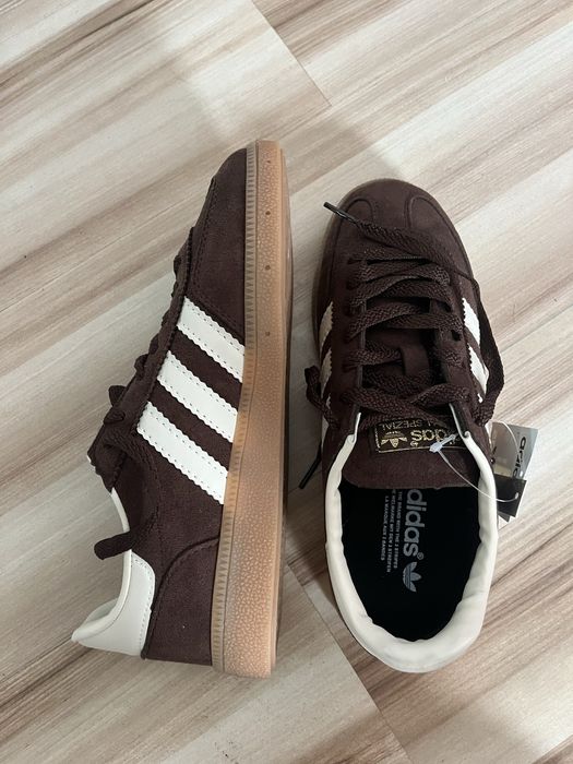 Buty adidas spezial