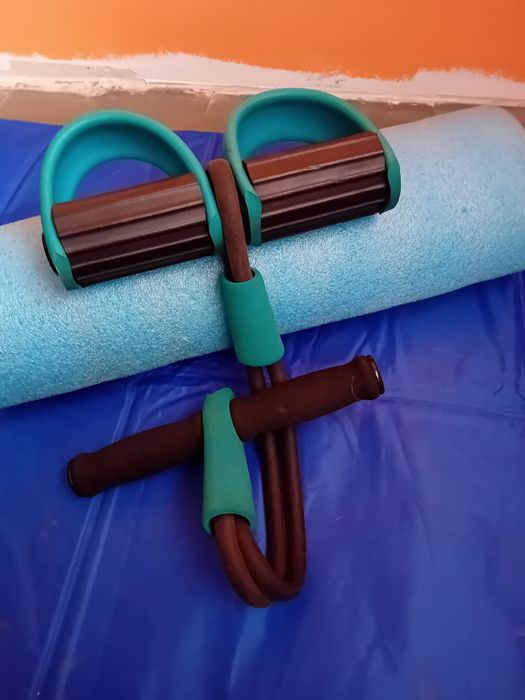 Zestaw do ćwiczeń+pas wyszczuplający na brzuch