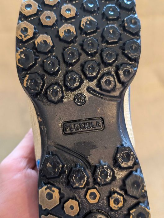 Buty sportowe, trekkingowe skórzane damskie