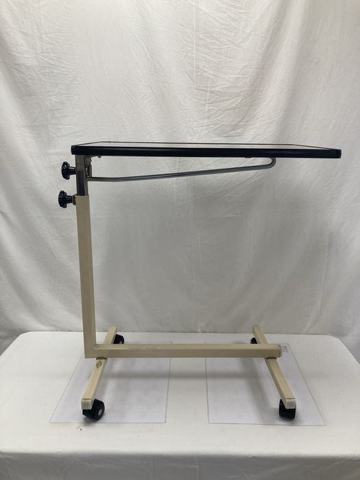 Mesa ADICO regulável antiga