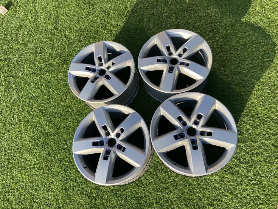 Диски оригинальные на Volkswagen Touareg NF R 19: 162.50 $ - Диски ...