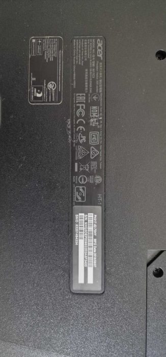 Acer predator helios 300 uszkodzony na części 17,3 cala