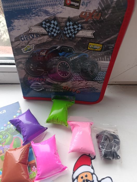 Набір канцтоварів для діток