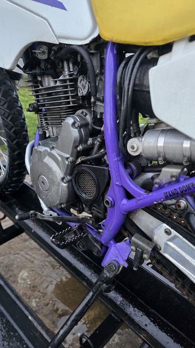 Suzuki DR 350 SE c/ motor de arranque