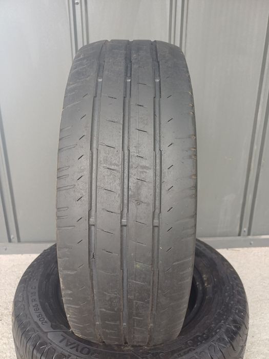Шина розпаровка Continental 215/60 R17C