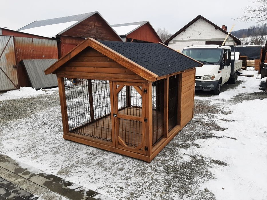 Kojec dla psa drewniany