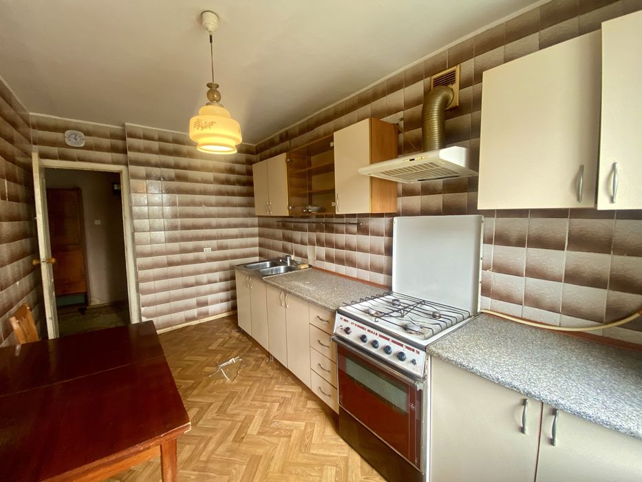 Продам трикімнатну квартиру Соляні