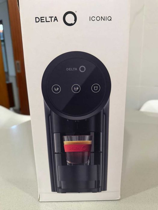 Máquina de café delta q iqonic