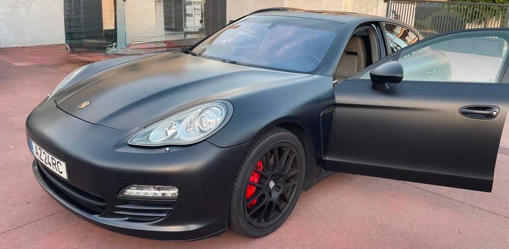 Porsche Panamera PDK Platinum Edition