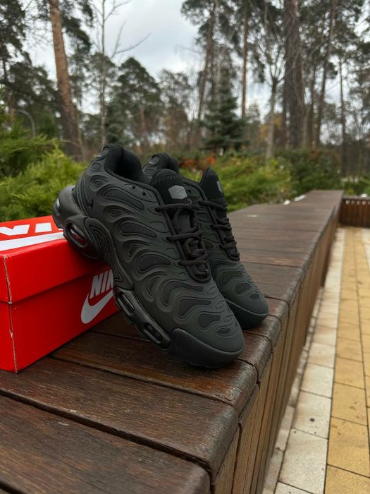 МУЖСКИЕ КРОССОВКИ Nike TN AIR MAX PLUS DRIFT Black / Кросівки Чоловічі Nike / Nike