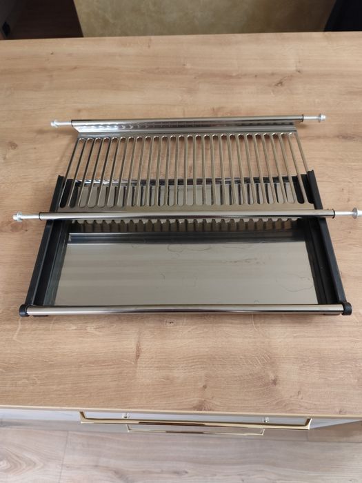 Suszarka okapnik do szafki