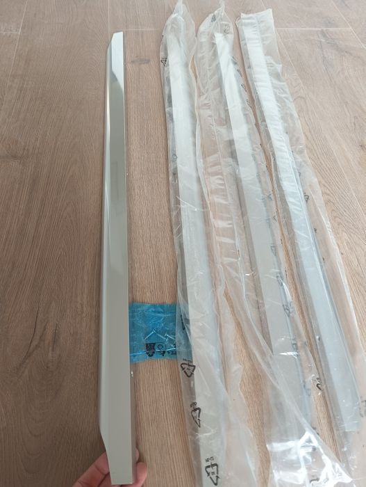 Uchwyty krawędziowe do szafki 80 cm 4 sztuki m