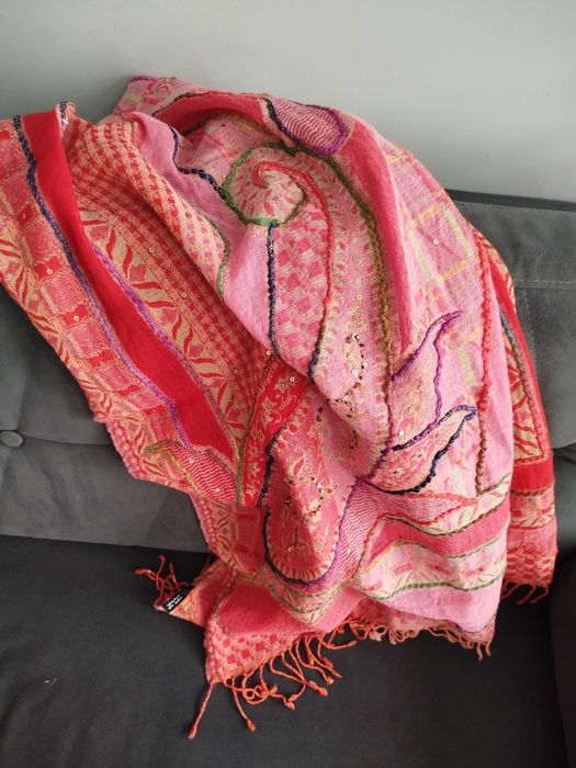 Piękny indyjski szal 100 procent wełna orient boho