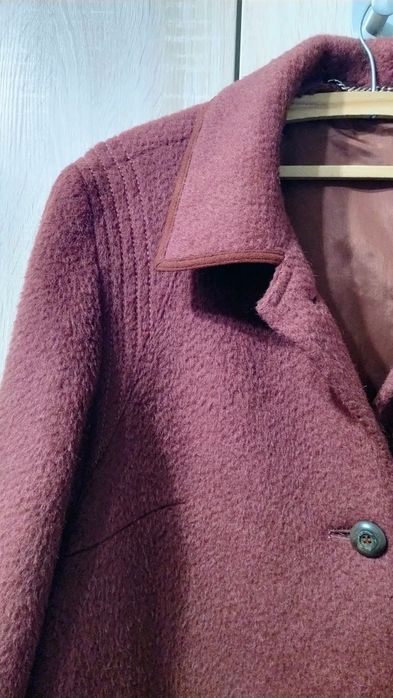 Elegancki bordowy płaszcz 70% wełna i moher rozm 46/48