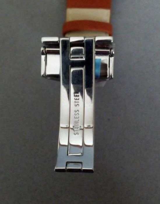 Zegarek Junghans Classic-Quartz męski nowy