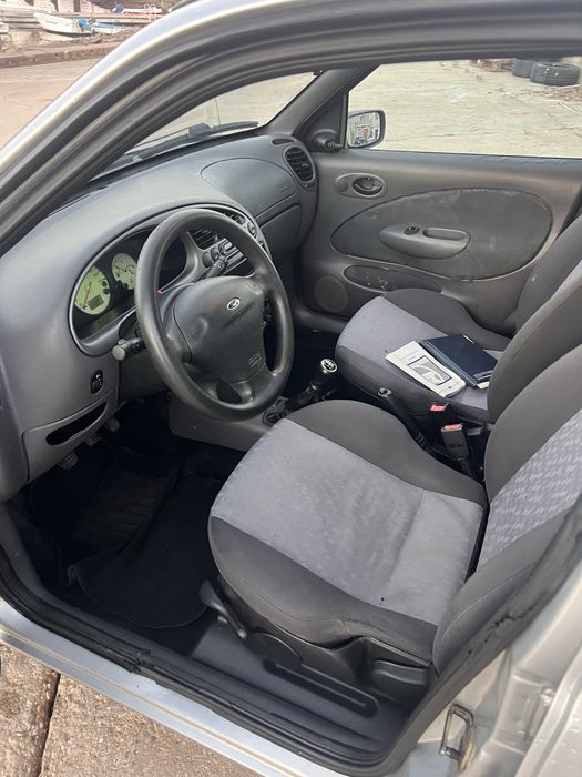 Ford Fiesta 1.25 16V 75Cv com Ar Condicionado