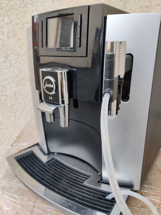 JURA E8 Type 735 Platinum з Німеччини: 14 500 грн. - Кофемашины
