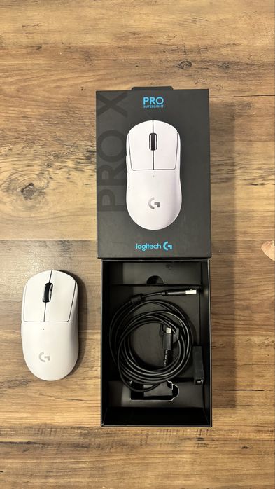 Logitech G Pro X Superlight - Excelente Estado