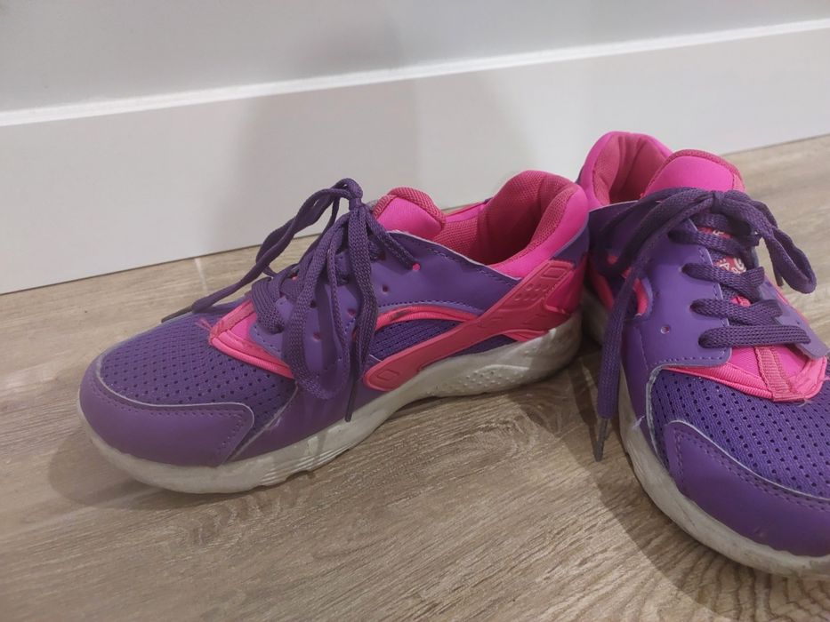 Buty sportowe 35