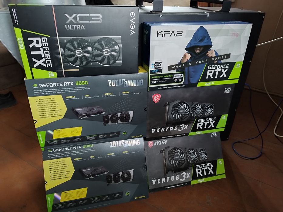 Ферма 5*GeForce RTX 3090 та 1* RTX 3080 Ti