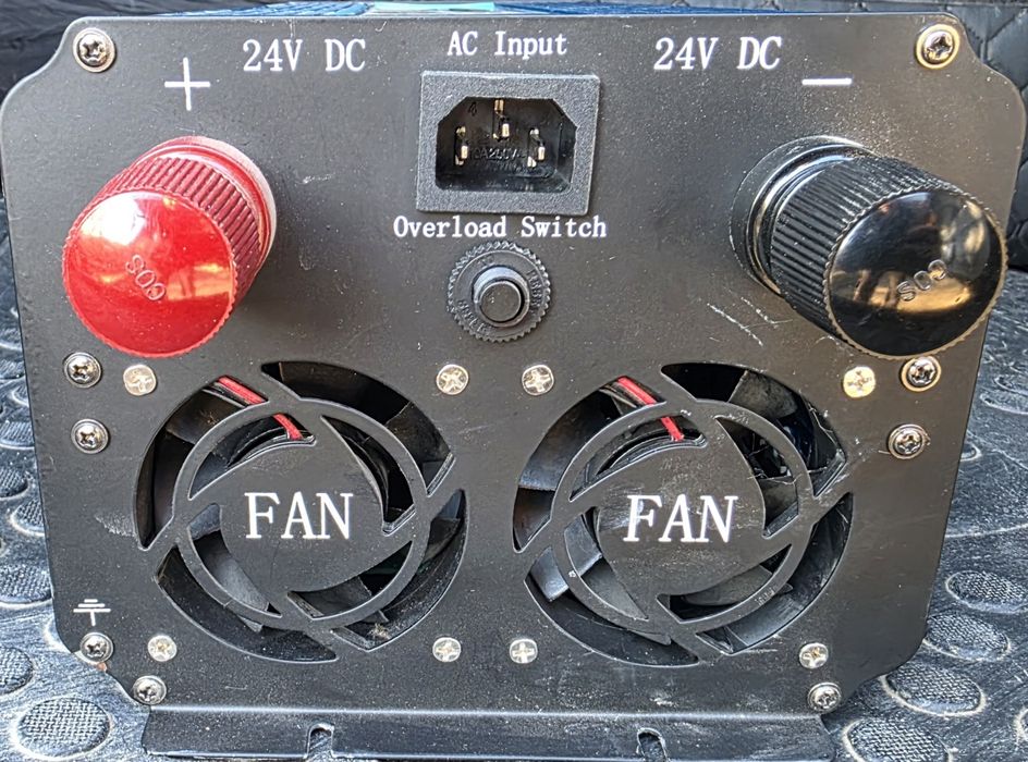 Belttt Uninterruptible Power. 2000W ,  Solinved PS Plus .