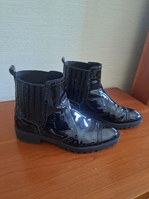 Botins maximo dutti.