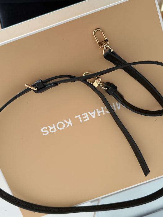 Louis Vuitton Nano Speedy em couro Monogram Empreinte preto