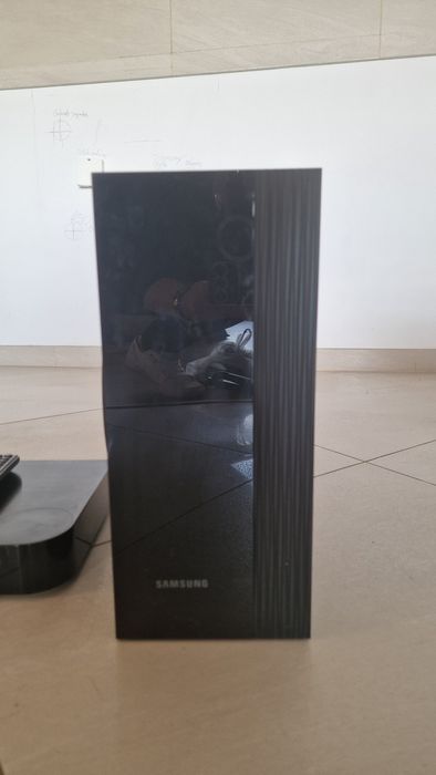 Kino domowe SAMSUNG HTJ5150.