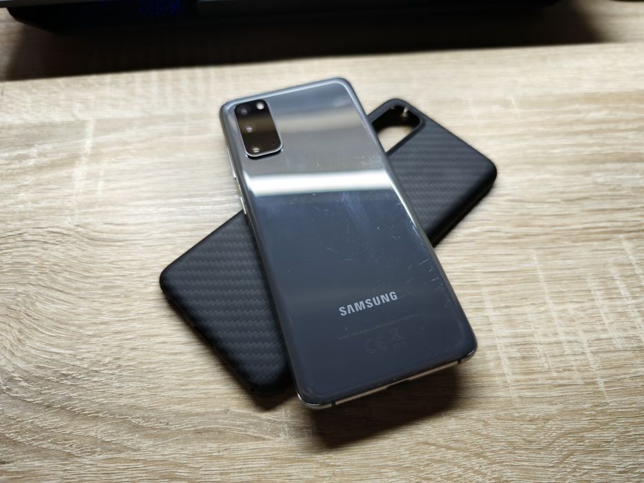 Samsung galaxy s20 12/128