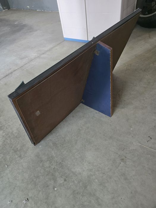 Espelho com rebordo trabalhado á mão